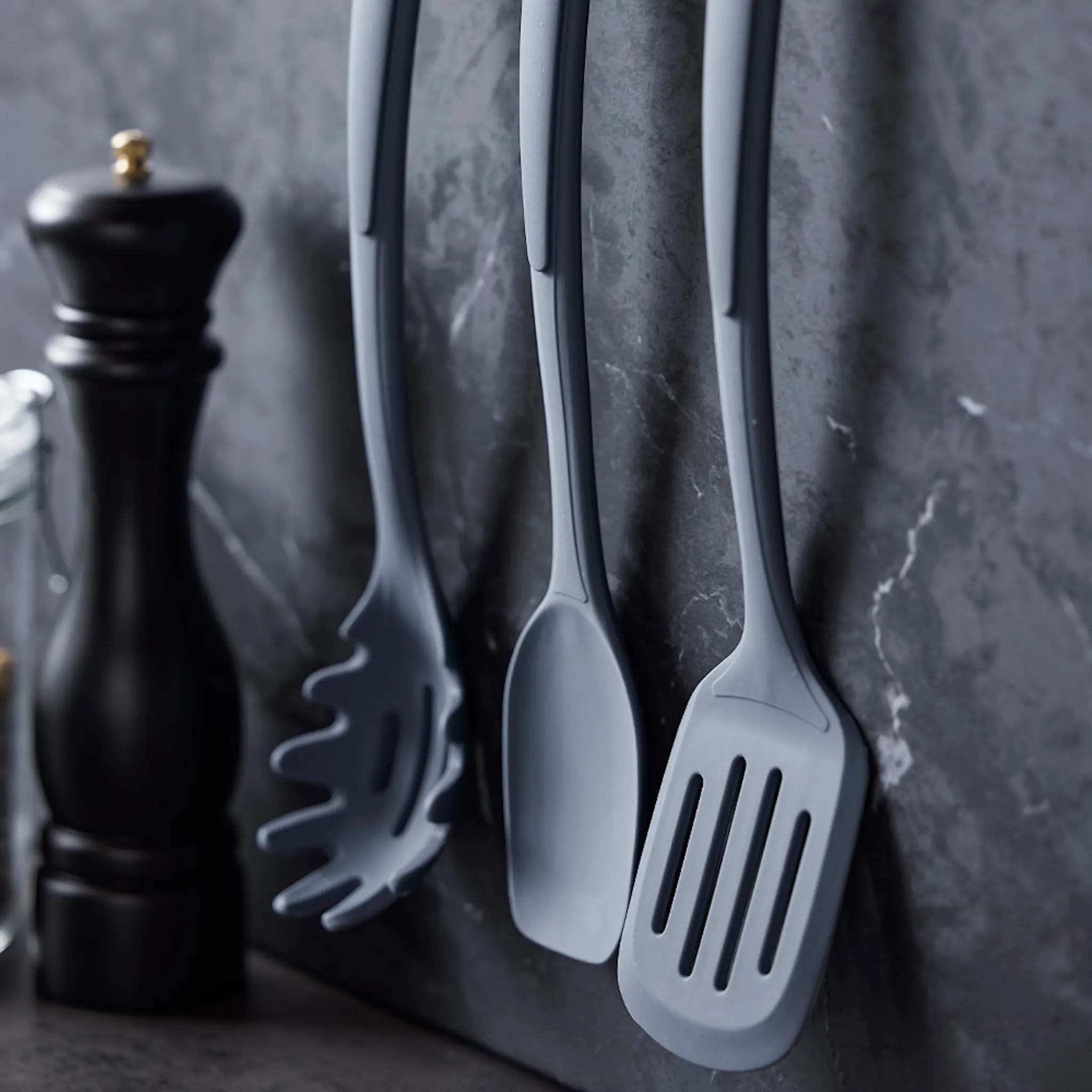 Tareq Taylor Annie Kauha 33 cm Indigo