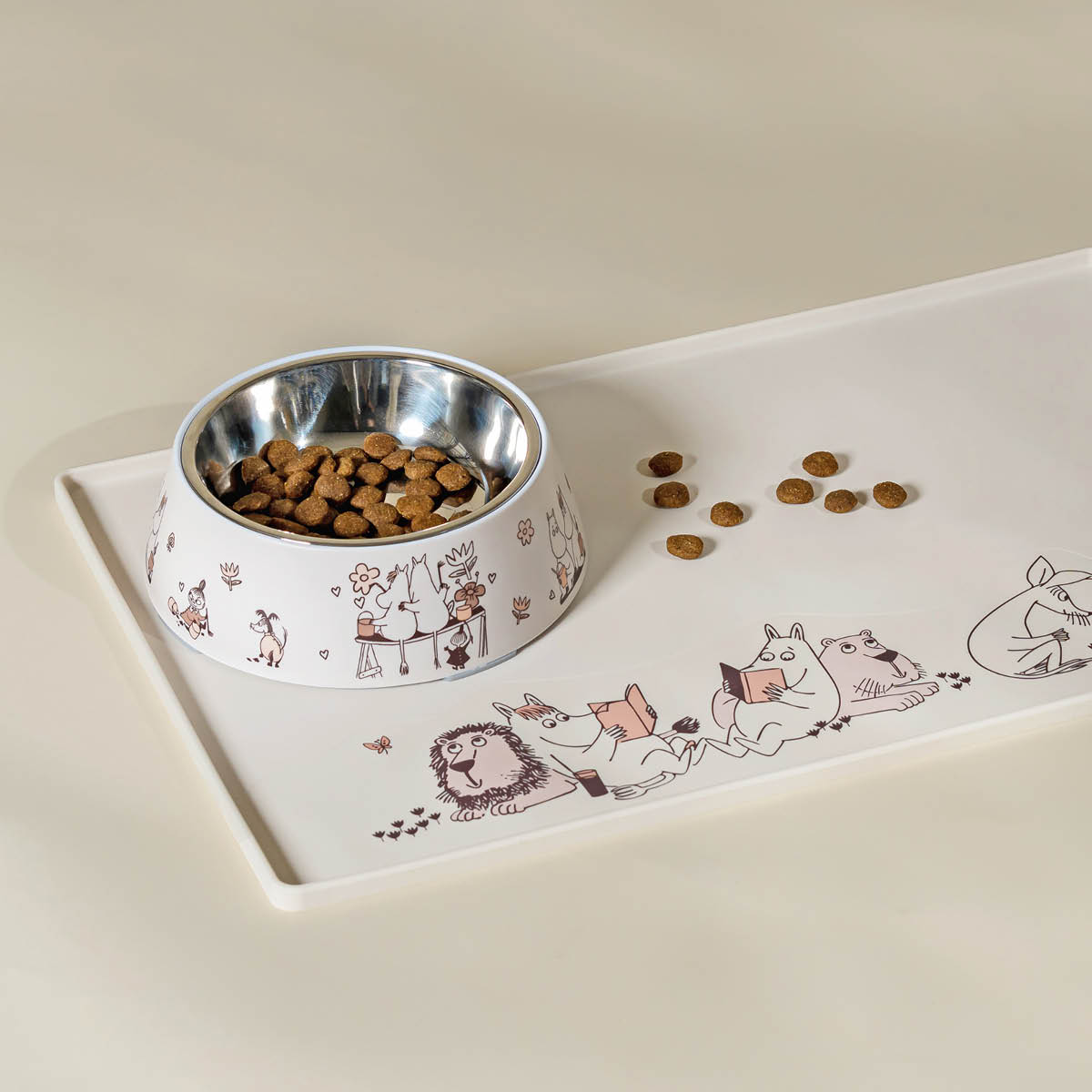 Muurla Moomin for Pets silikonmatta 48x30 cm beige