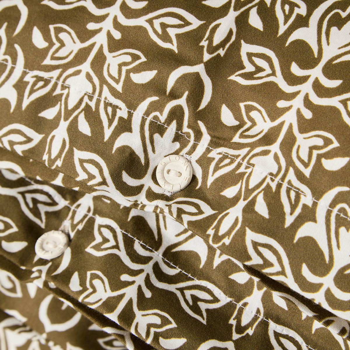 Lexington Påslakanset 220x220 cm bomullsatin ornament oliv/vit