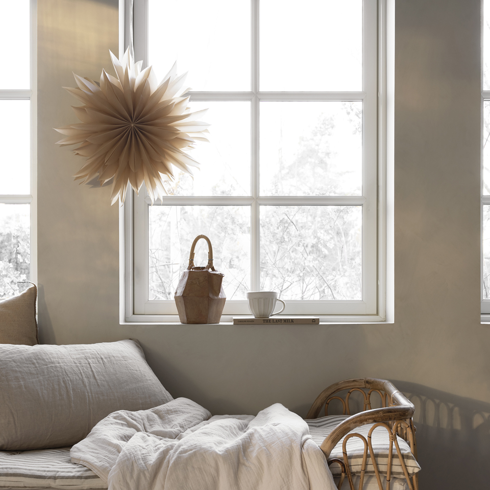 Watt & Veke Athena Julstjärna 50 cm Beige