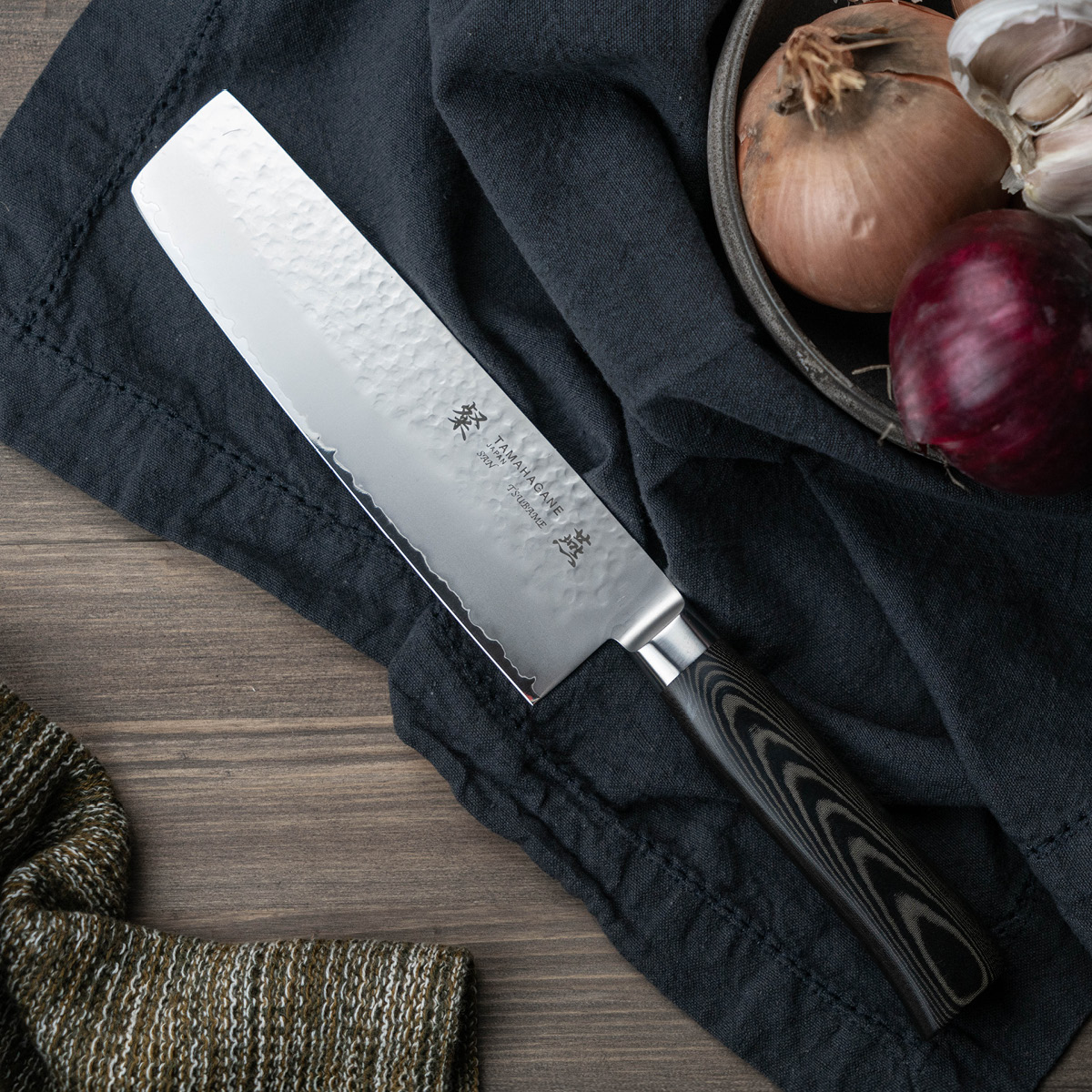 Tamahagane San Tsubame Grönsakshacka 18 cm