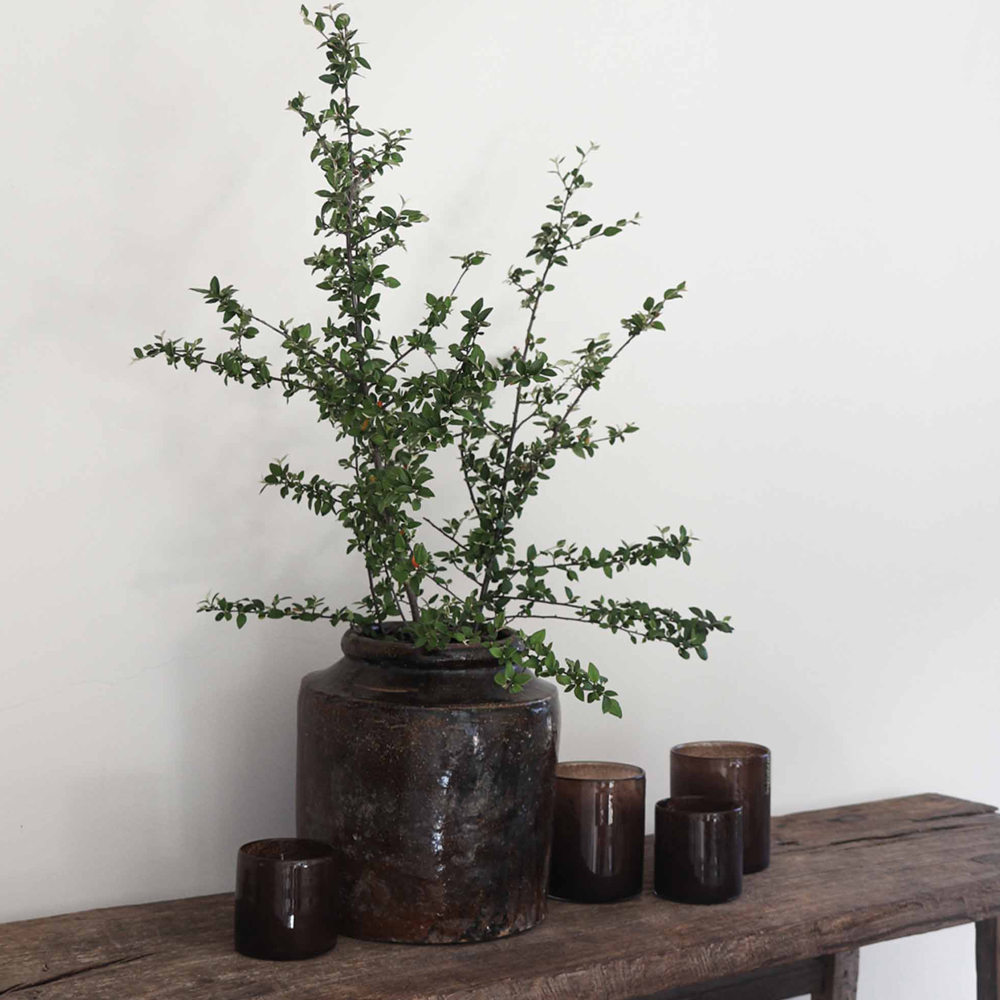 Tell Me More Lyrik lysholder 10x10 cm mørk brun