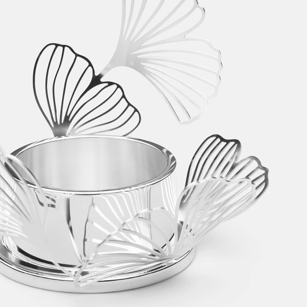 Skultuna FLWR ljusstake värmeljus silver