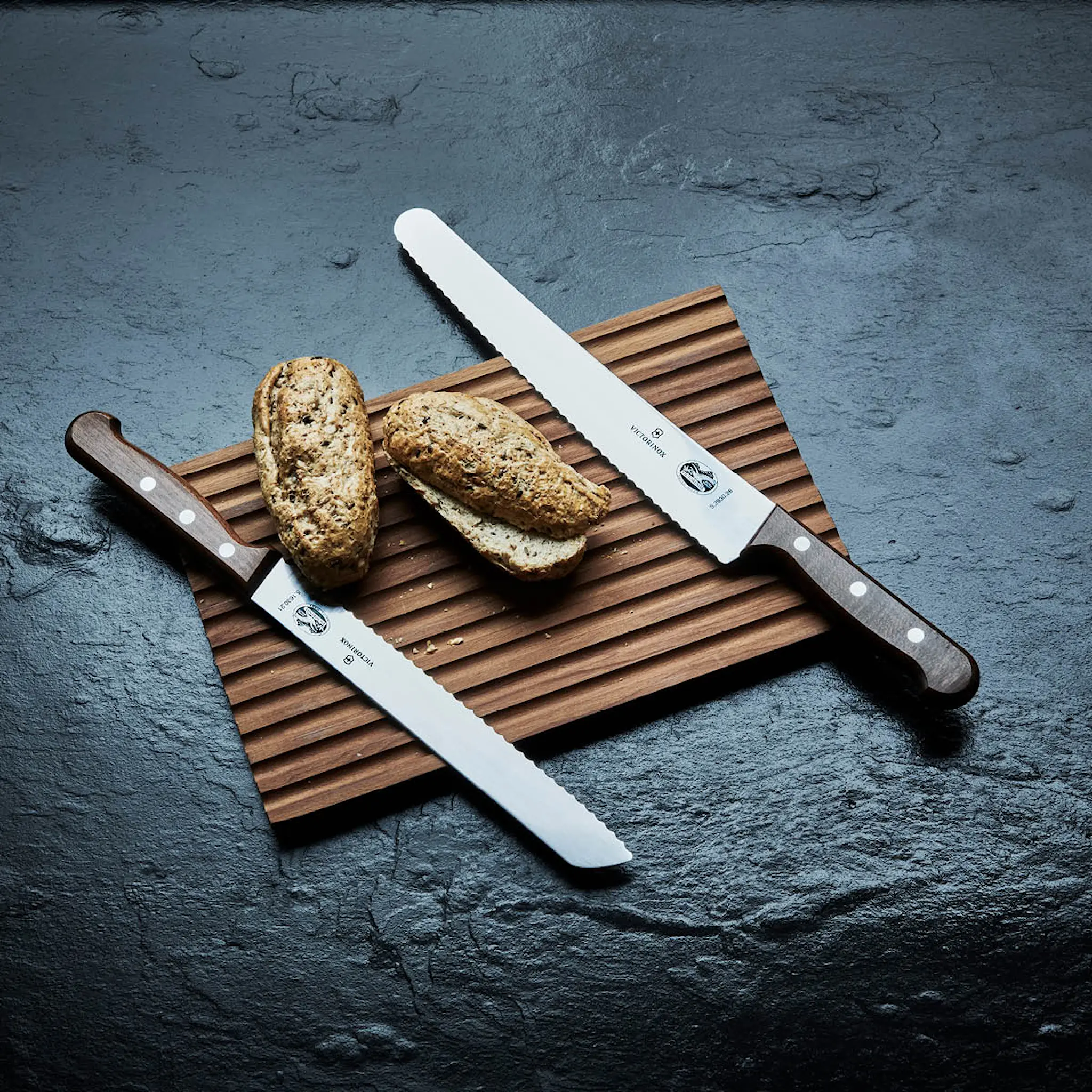 Victorinox Kebony Bröd/Bagarkniv 26 cm