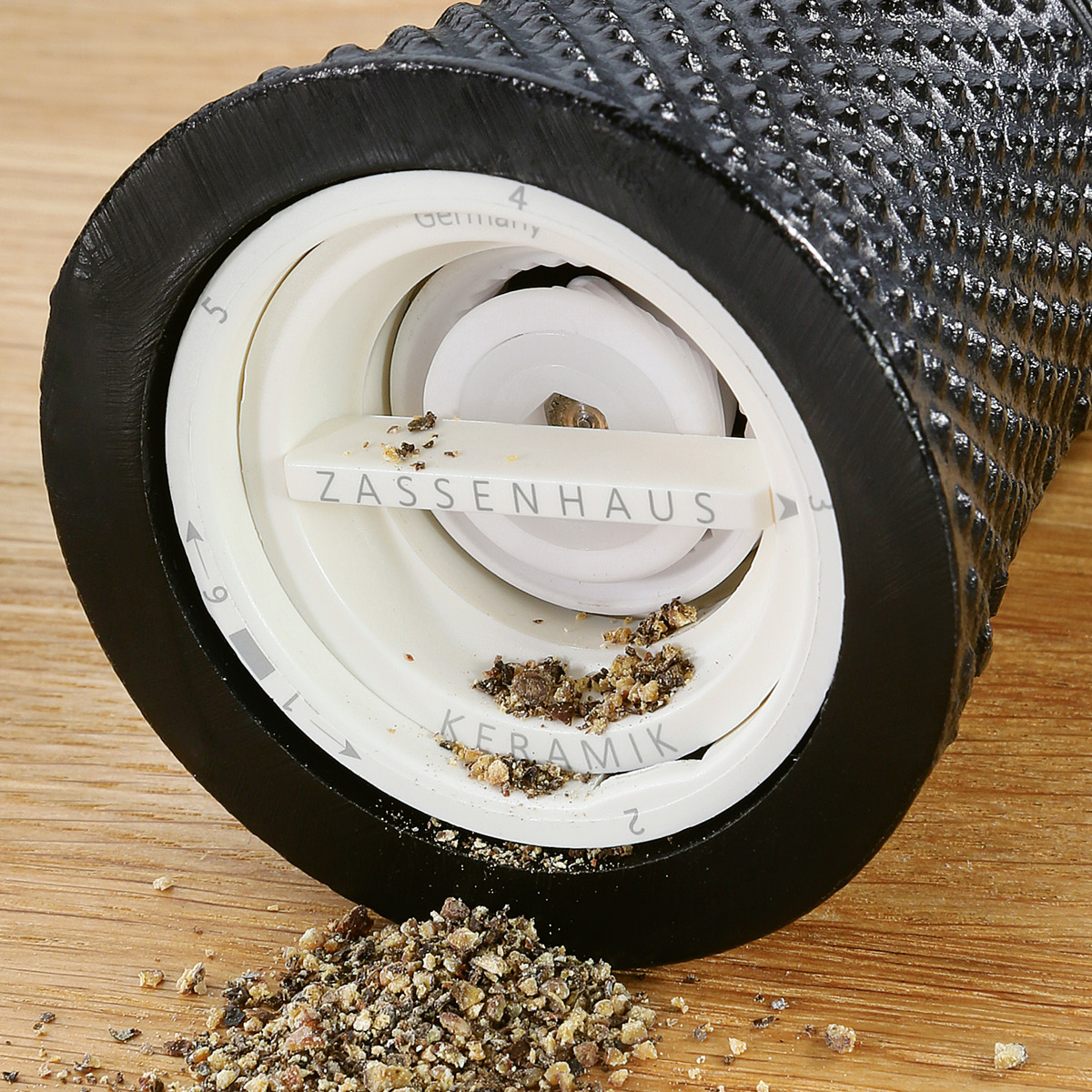 Zassenhaus Worker pepparkvarn gjutjärn 10 cm