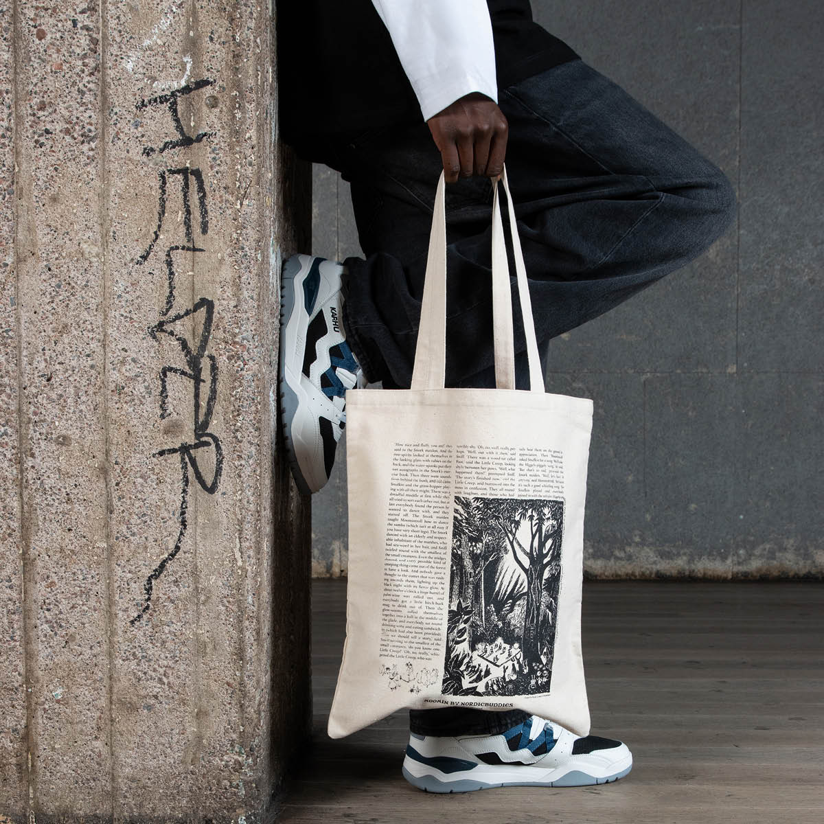 Nordicbuddies Mummi Novels handlenett 38,5x42 cm Kometen naturhvit