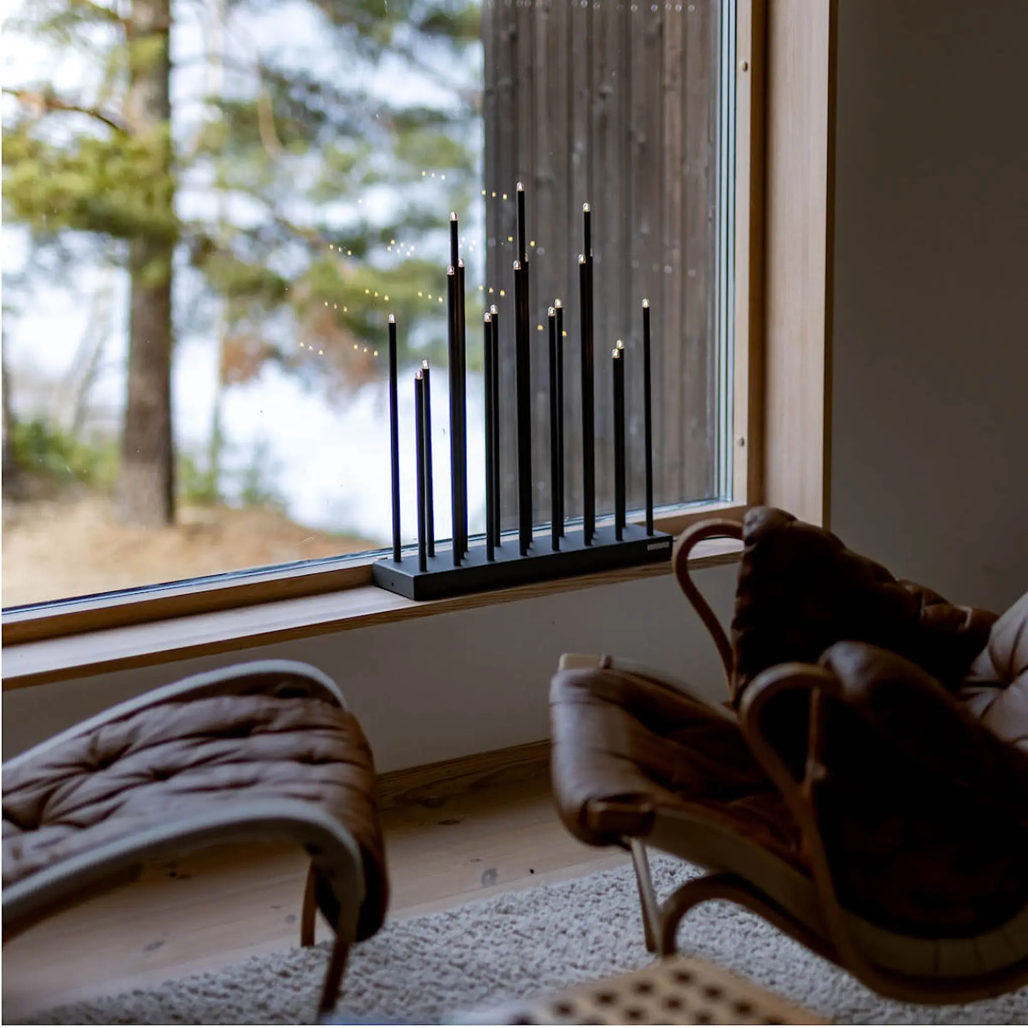 Smak Design Elflugan Ljusstake Grande 50x12,5 cm Kolsvart