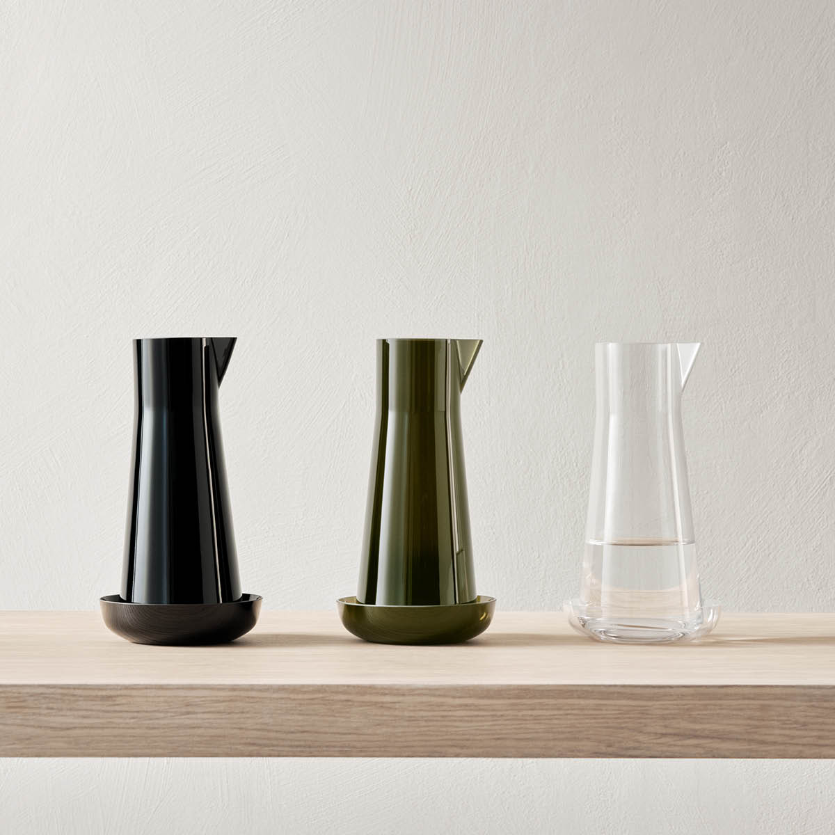 Orrefors Informal Karaff med fat 100 cl Oliv