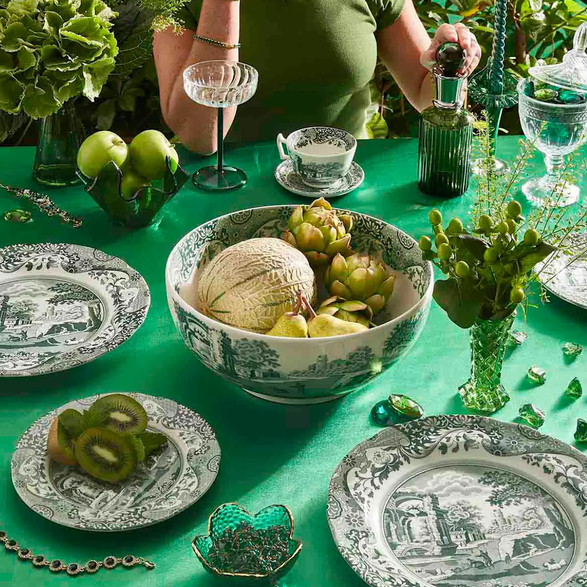Spode Heritage Green Italian serveringsskål 4,4 L grön/vit