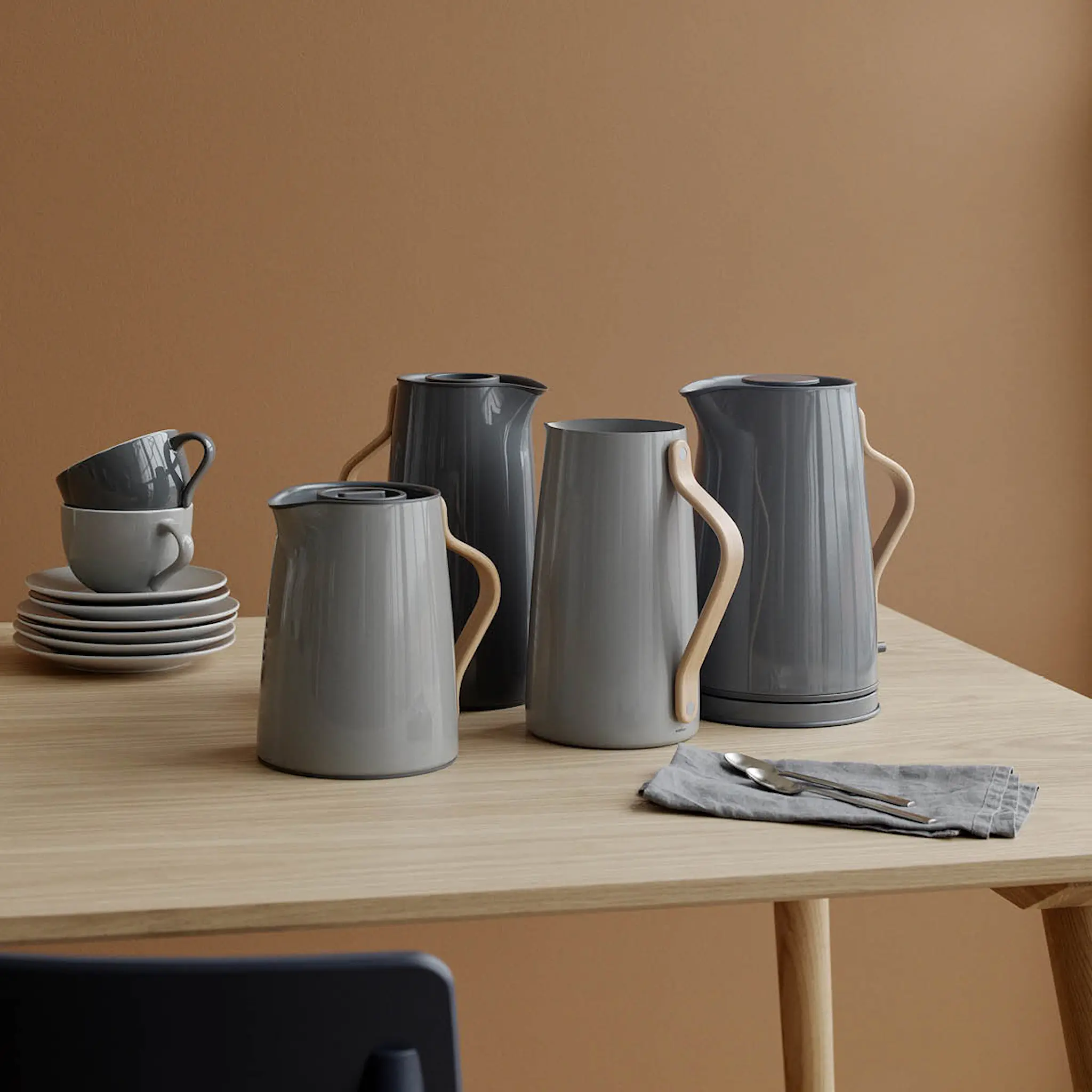 Stelton Danish Modern Emma Vattenkokare 1,2 L Grå