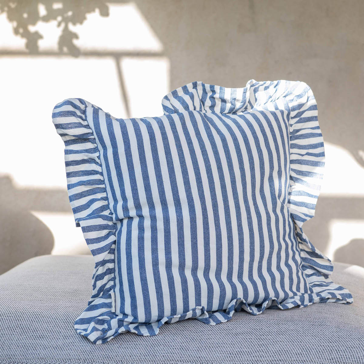 Fondaco Svea kuddfodral 48x48 cm denim