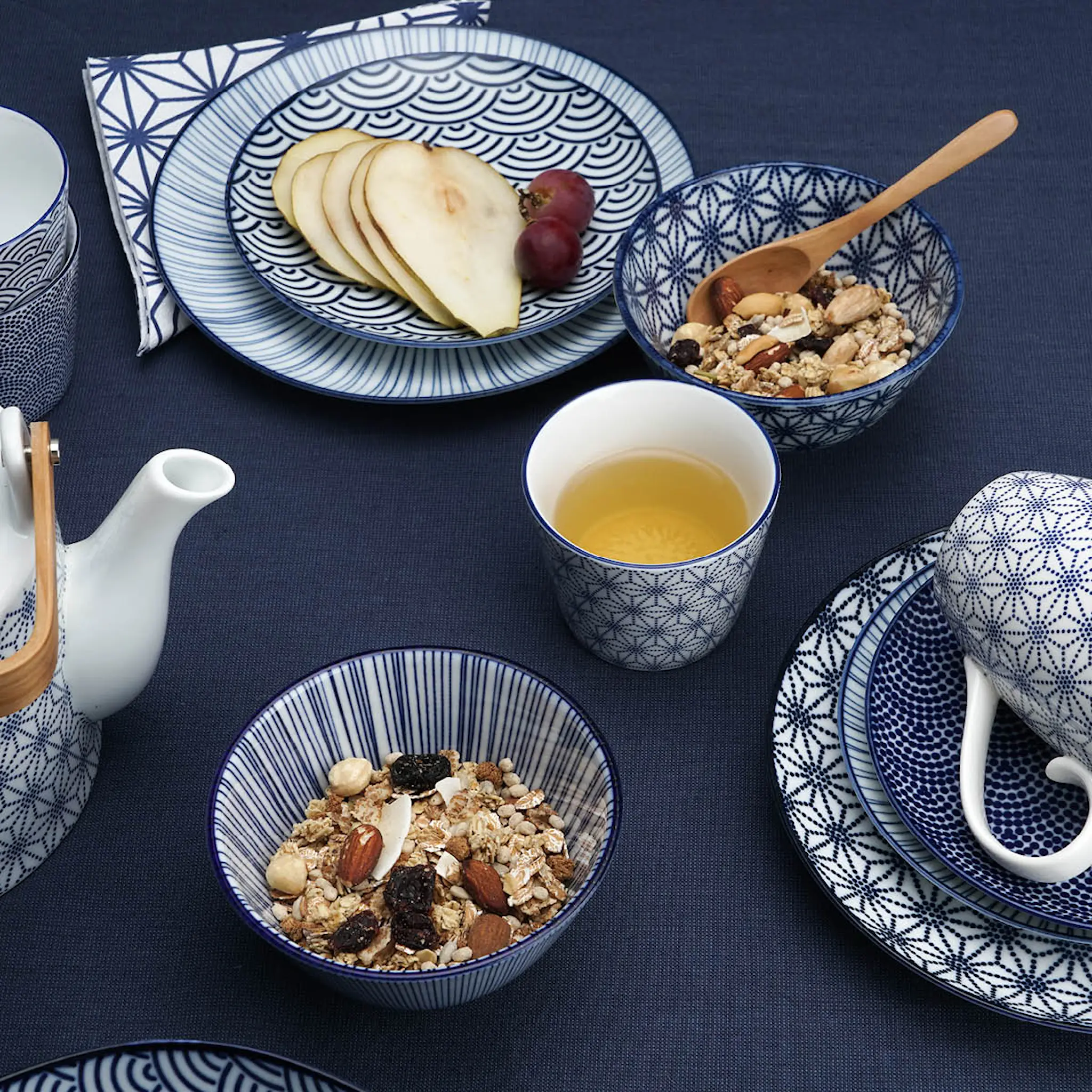 Tokyo Design Studio Nippon Blue Tayo skål 15,2 cm Lines