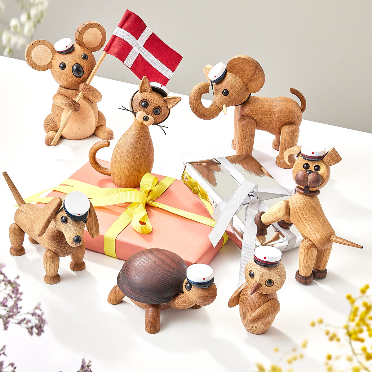 Spring Copenhagen Slowy trädekoration sköldpadda 7 cm ek