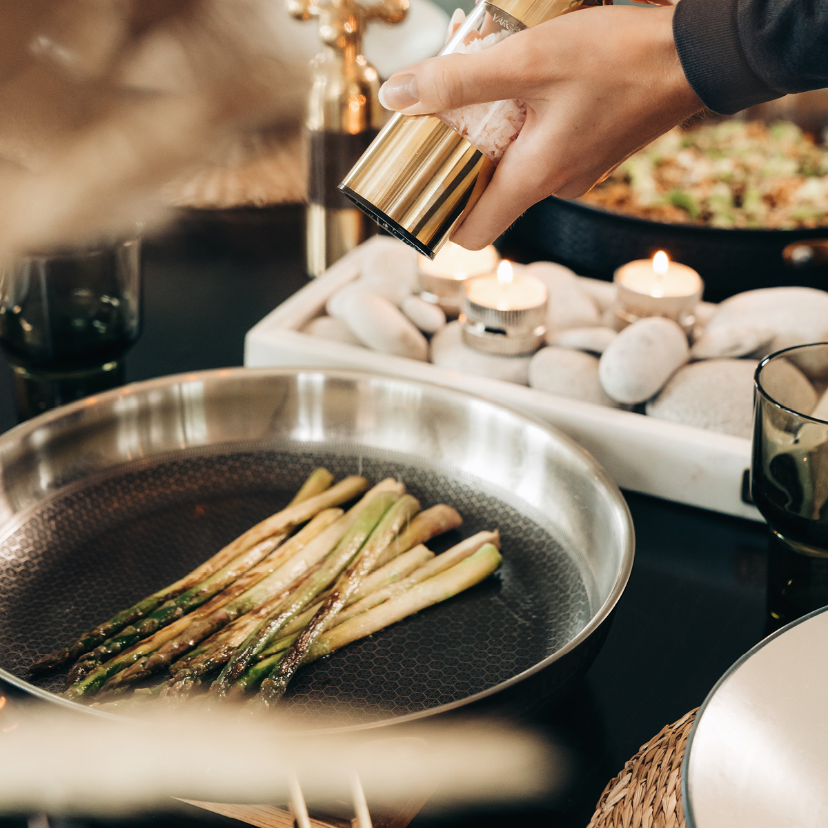 Vargen & Thor Modell YB stekepanne 28 cm hamret kobber