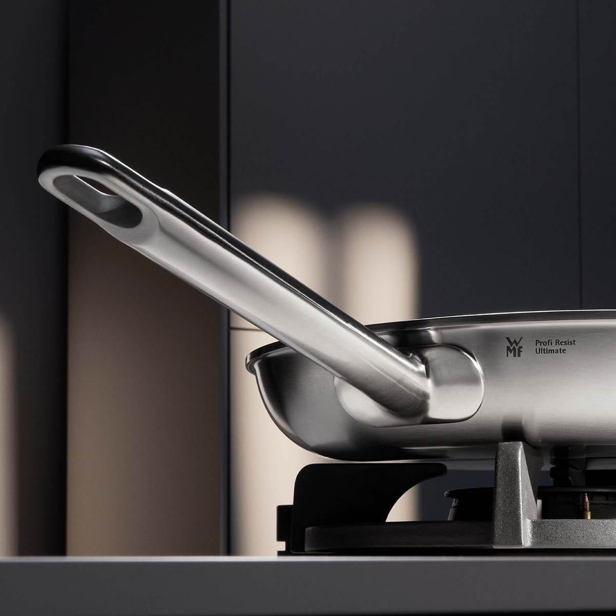 WMF Ultimate Profi Resist stekepanne 28 cm stål