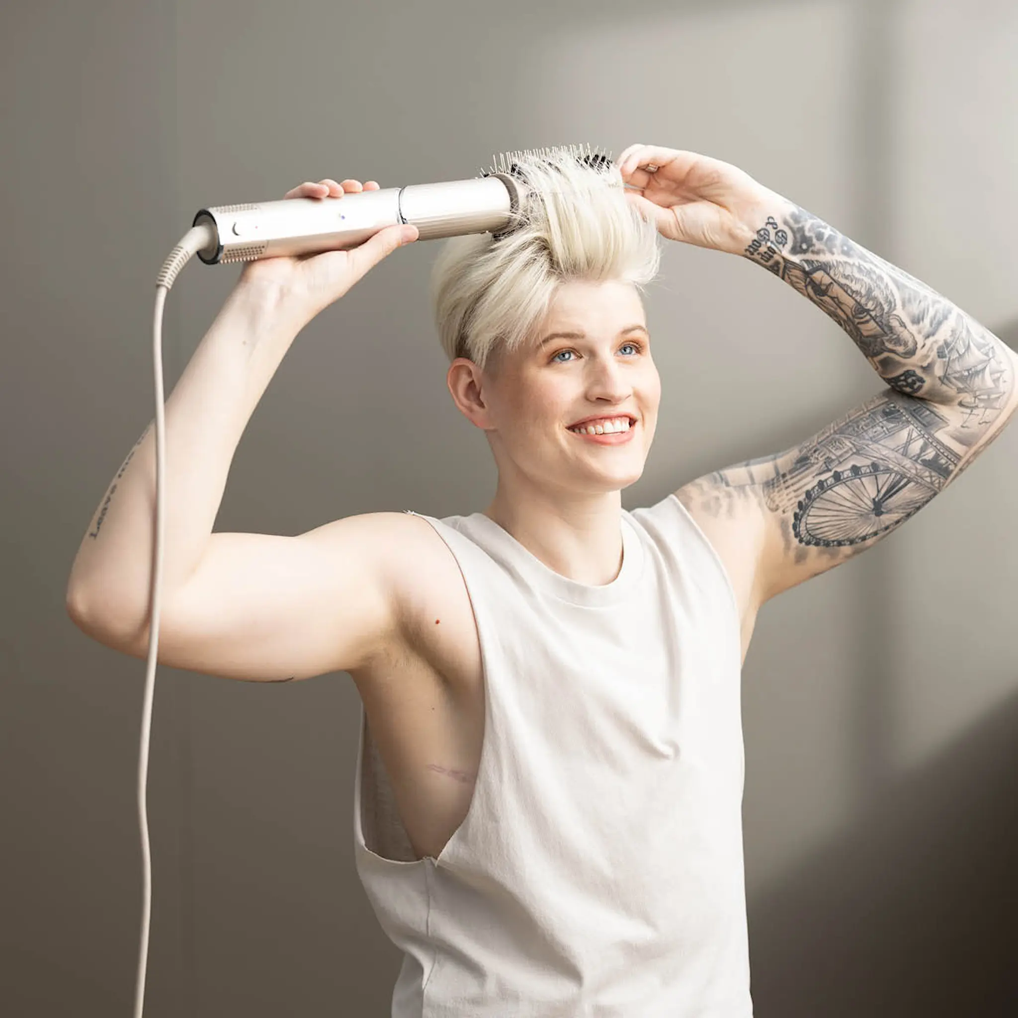 Shark Beauty FlexStyle 3-i-1 multistyler & hårfön HD426SLEU stone