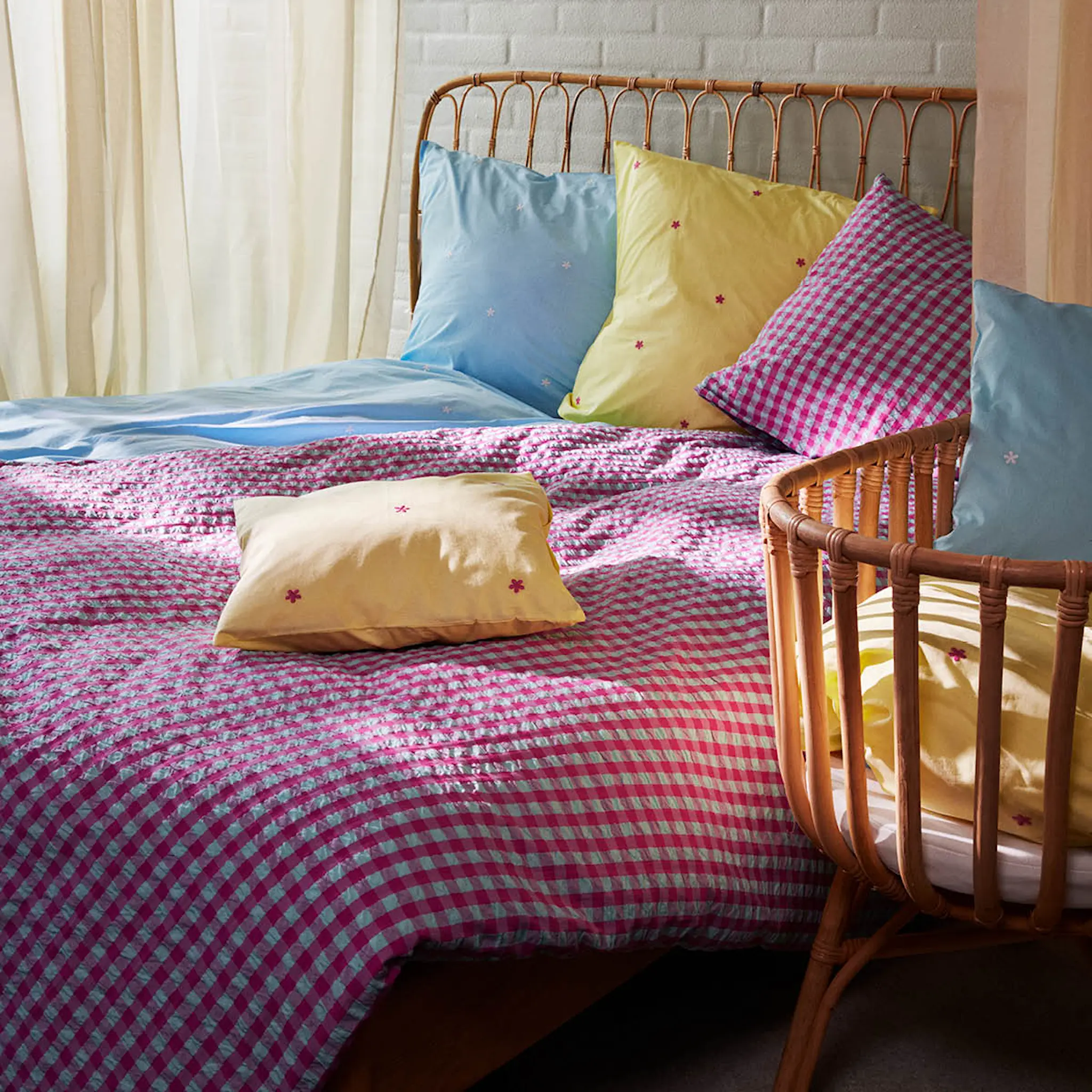 Juna Bæk&Bølge påslakanset 220x220 cm fuchsia/mint