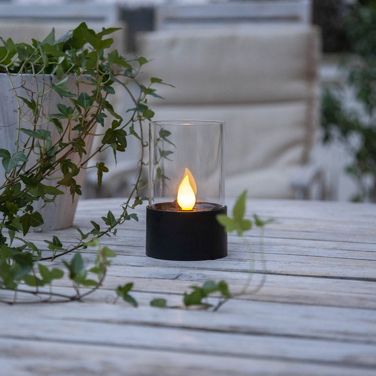 Star Trading Puloun solcellelykt 481-53 14x8,5 cm svart