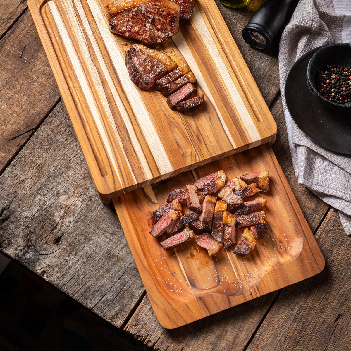 Tramontina BBQ by Hellstrøm skärbräda 2 delar 40x30 cm natur