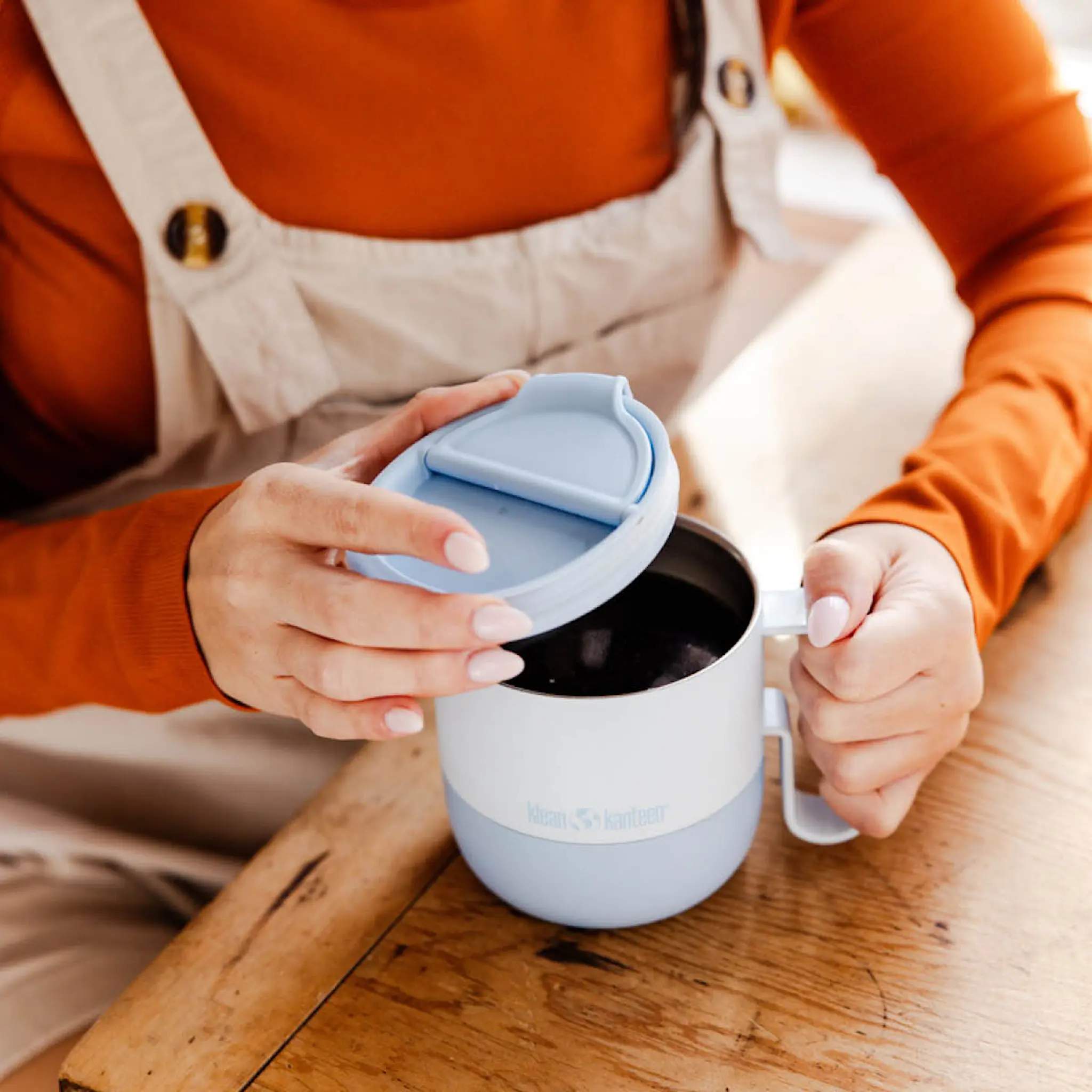 Klean Kanteen Rise mugg 41 cl med fliplock Ice Blue
