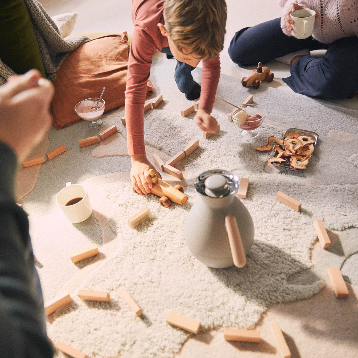 Rosendahl Stay Warm termoskanna rund 1,0 L sand