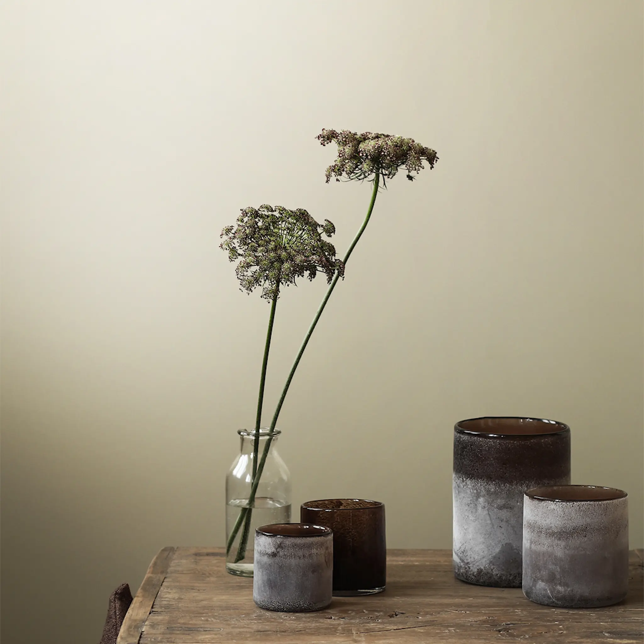 Tell Me More Frost Ljuslykta 9x9 cm Brown