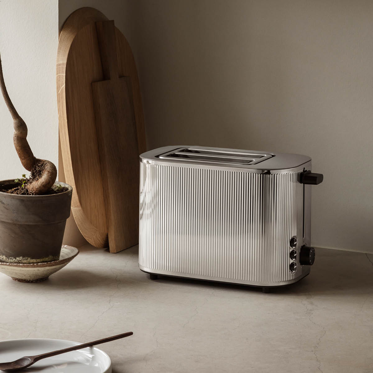 Georg Jensen Bernadotte Leivänpaahdin Teräs