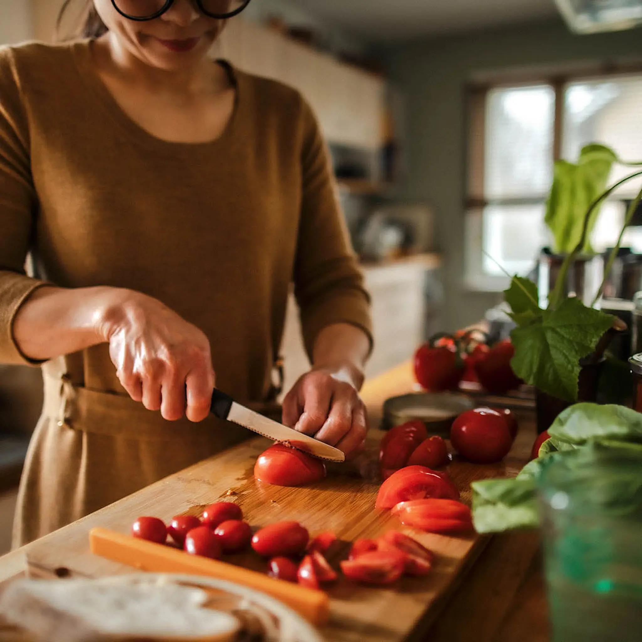 Fiskars Functional Form Tomaattiveitsi 12 cm