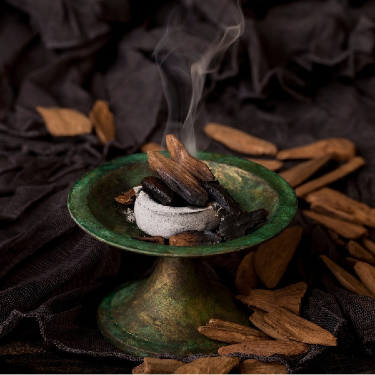 K. Lundqvist Stockholm Doftljus med glaskupa oud