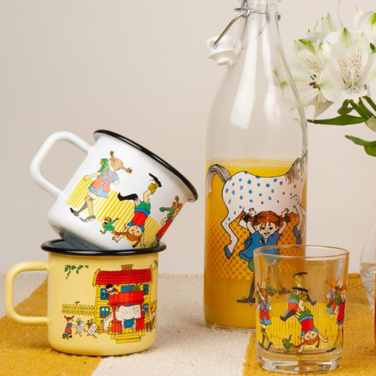 Muurla Pippi emaljmugg villa villekulla 37 cl