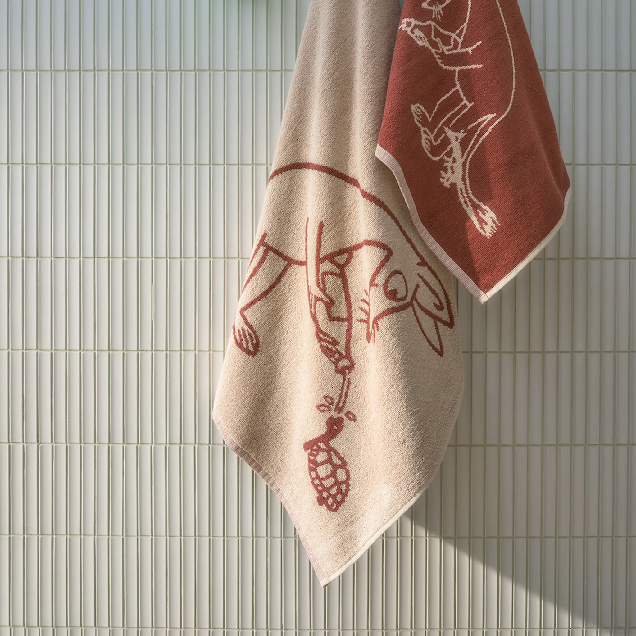 Moomin Arabia Mumin badhandduk 70x140 cm sniff