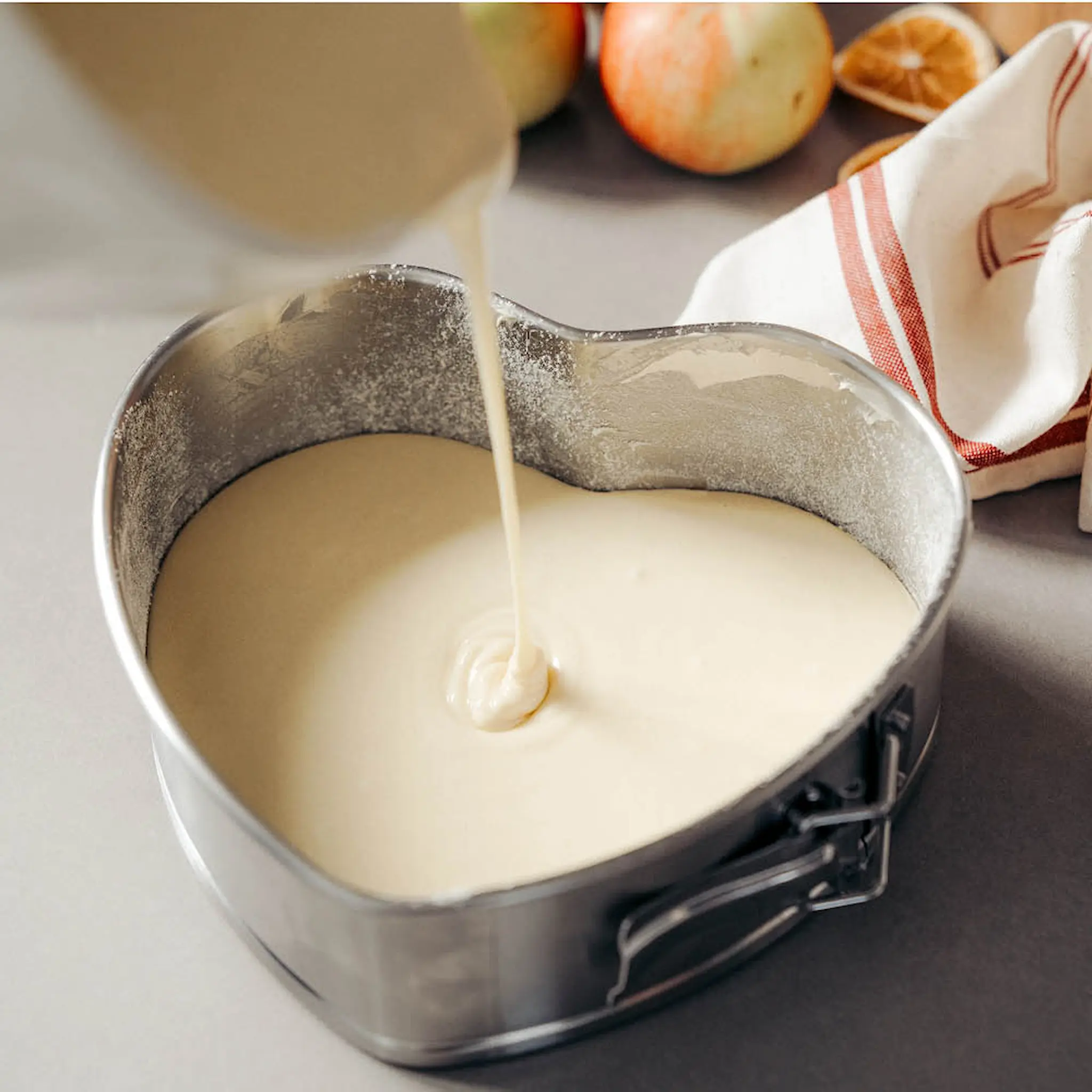 Anders Petter Steel Essentials springform 20x22 cm hjärta