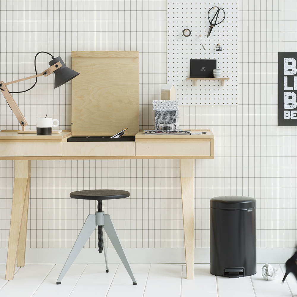 Brabantia NewIcon pedalhink 12 L matt svart