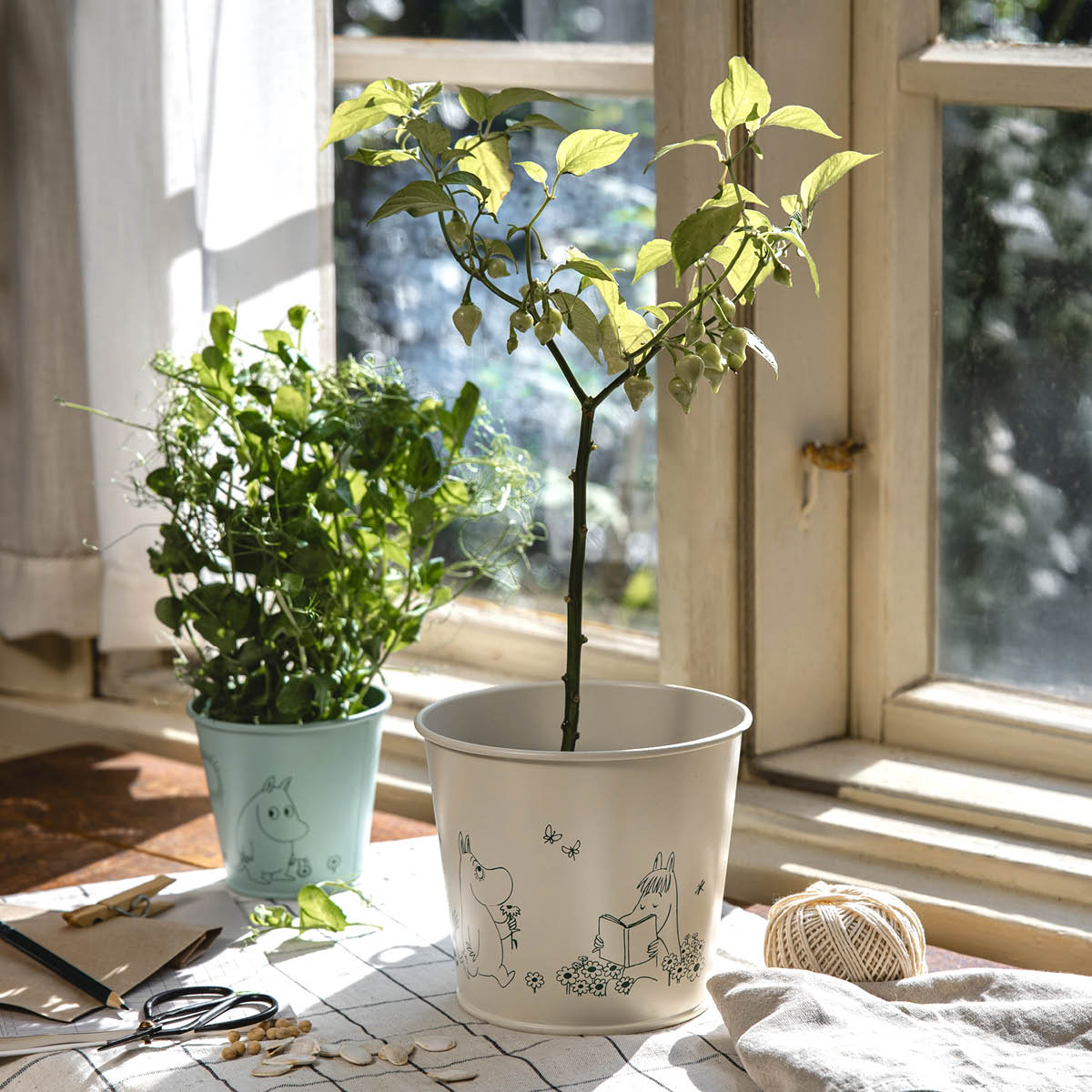 Muurla Mumin plåtkruka 16 cm naturvit