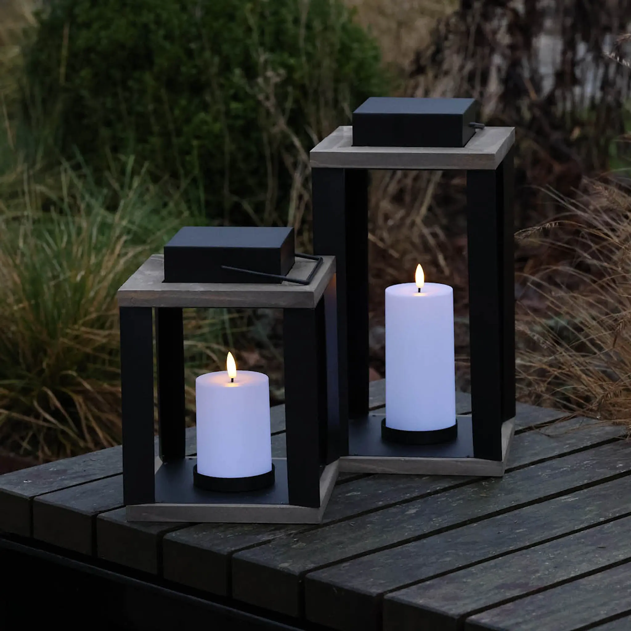 Cozzy Lyhty LED-kynttilällä 20x25cm Musta