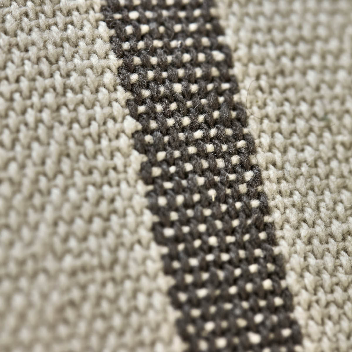 House Doctor Putetrekk Nula 50x50 cm mørk brun