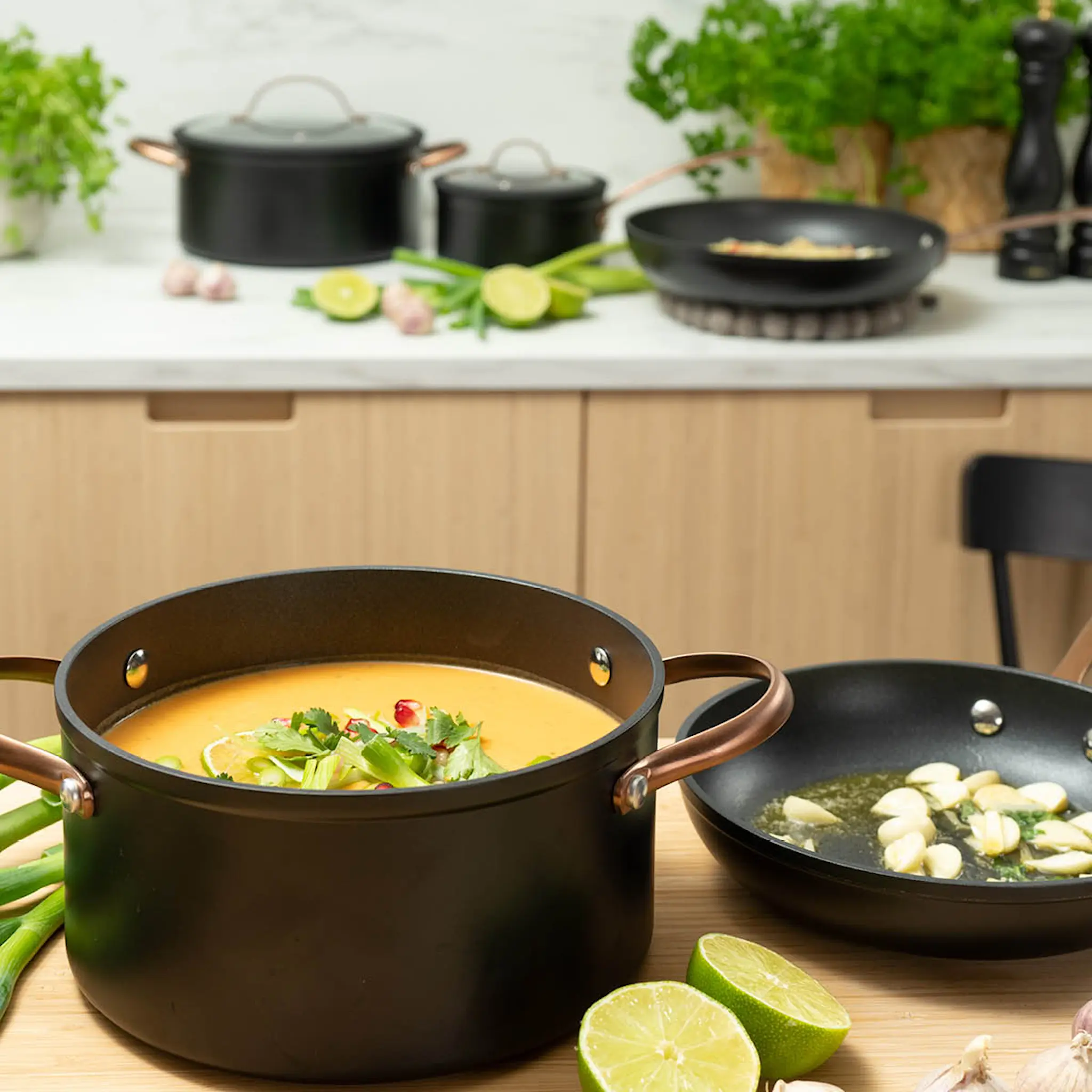 Modern House Black Copper gryte 3L svart/kobber