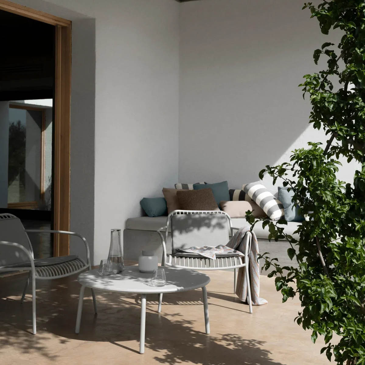 Blomus Arto badhandduk 140x70 cm beige/orange smalrandig