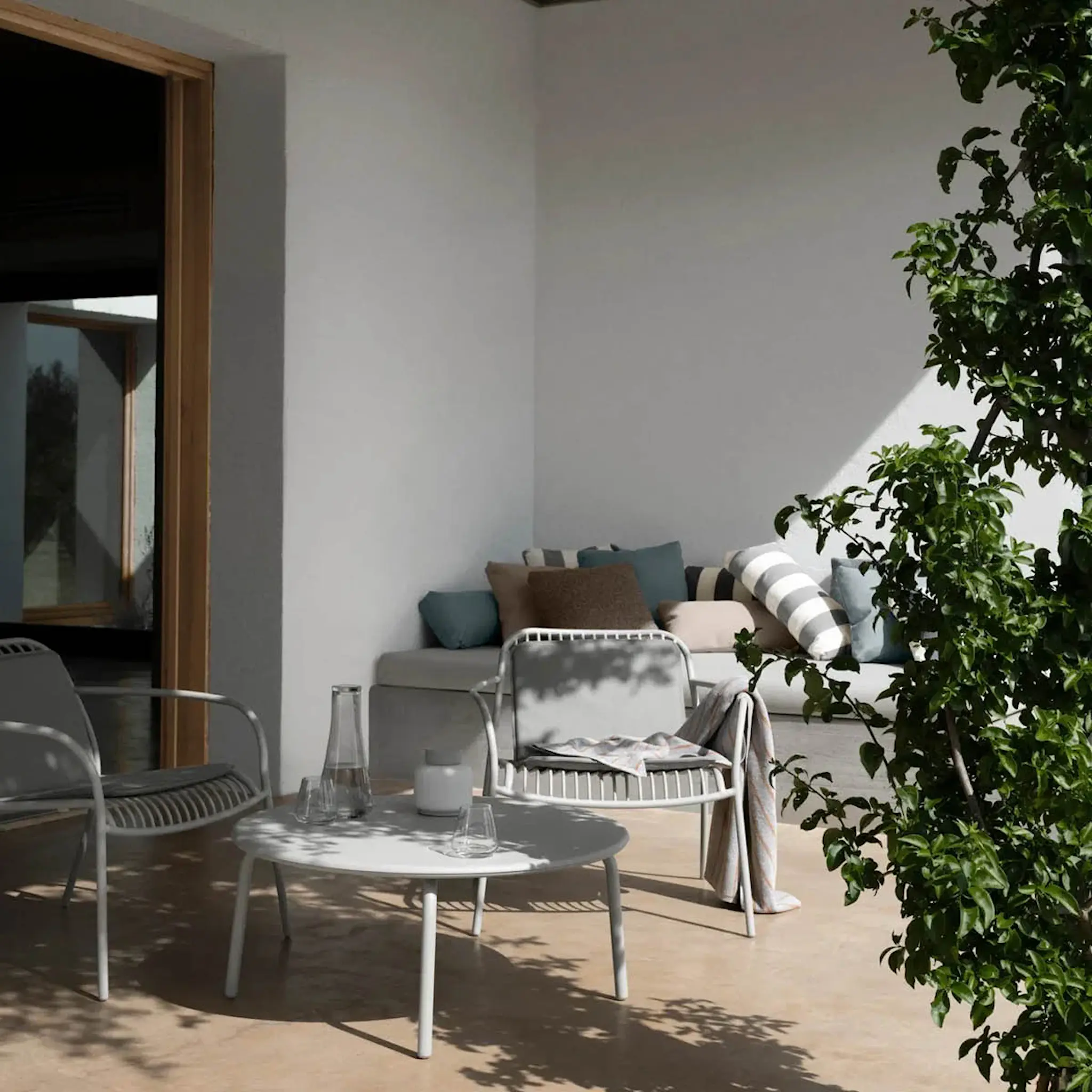 Blomus Arto badhandduk 140x70 cm beige/orange smalrandig