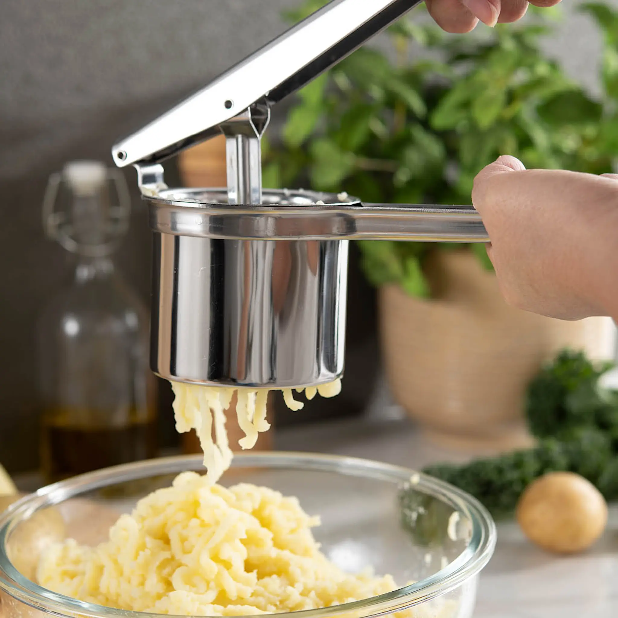 Anders Petter Steel Essentials potatispress 24,5 cm stål