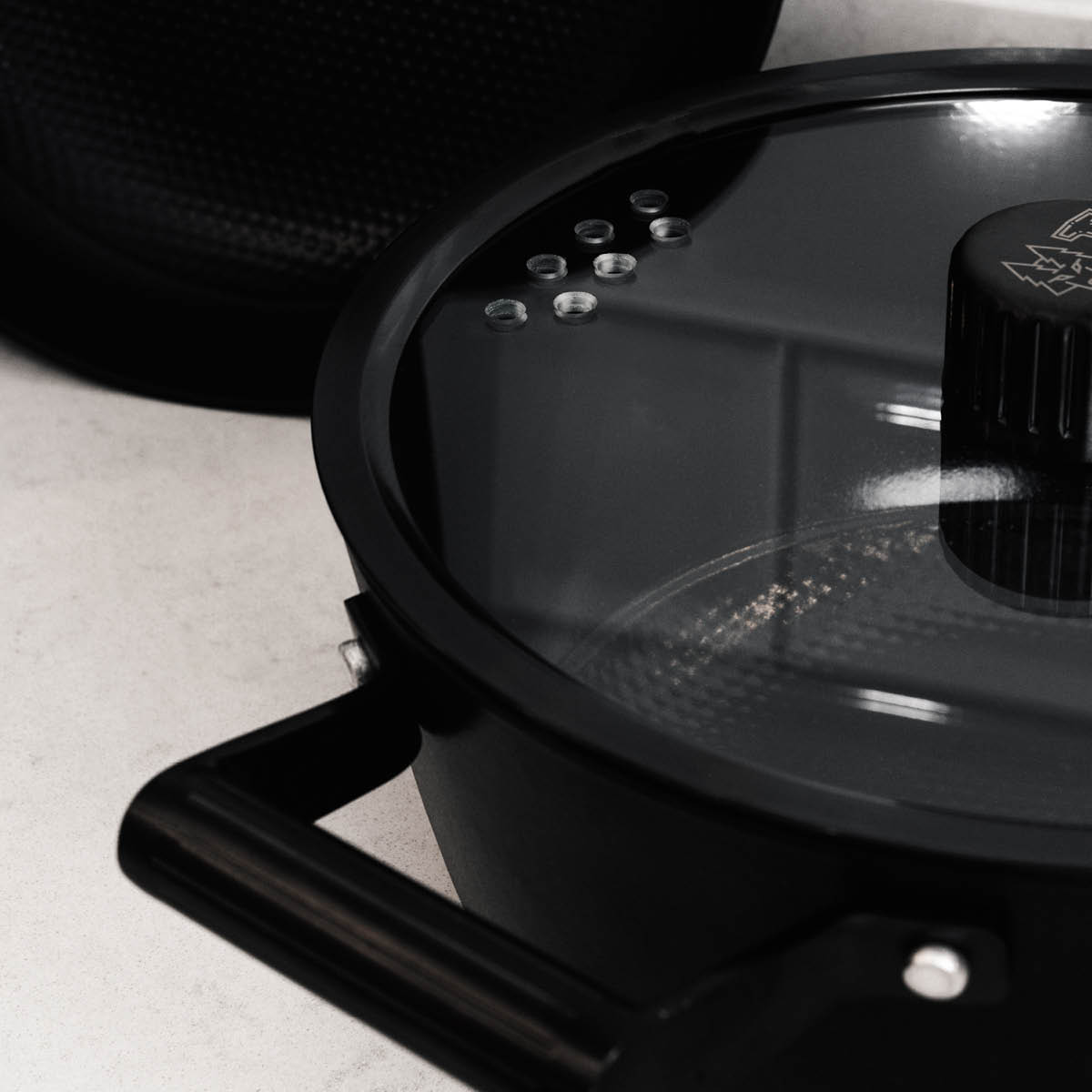 Vargen & Thor Aska gjutjärnsgryta 3,5 L svart