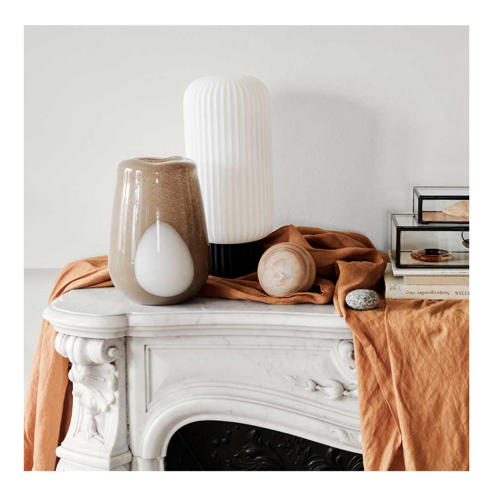 Broste Copenhagen Ada Dot Vas 26 cm Brun/VIt