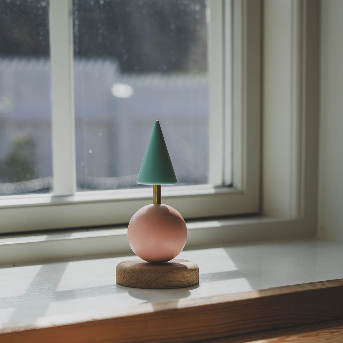 FableWood Puufiguuri Joulukuusi Astrid 12 cm Turkoosi/Roosa