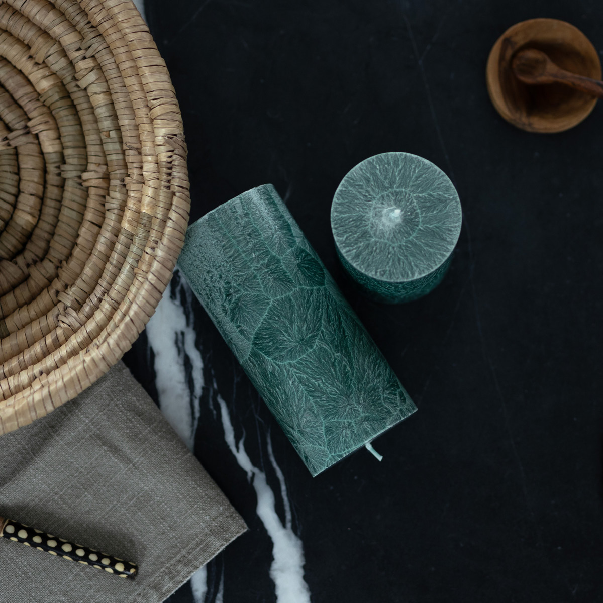 Liljeholmens Shea blockljus 6,7x15 cm grön