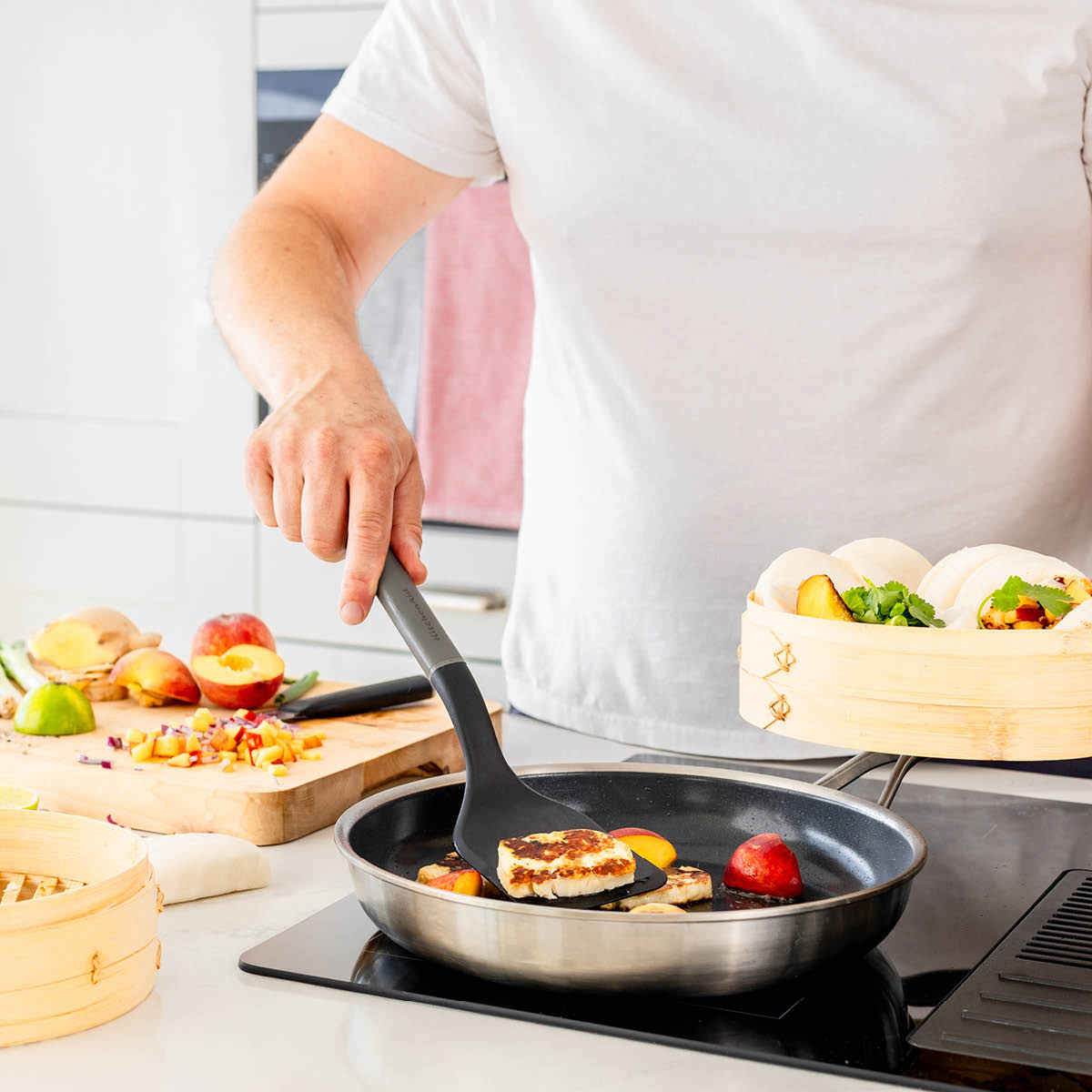 KitchenAid KitchenAid Classic stekespade 34 cm charcoal grey