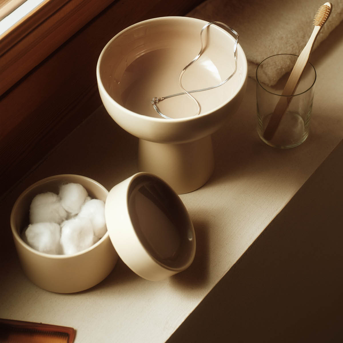 Arabia Kirnu dekorativ krukke 11x10 cm beige