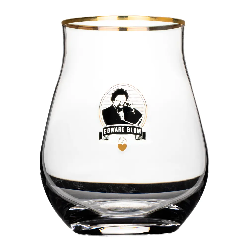 Viskilasi 42 cl Teini-iässä kuuluu