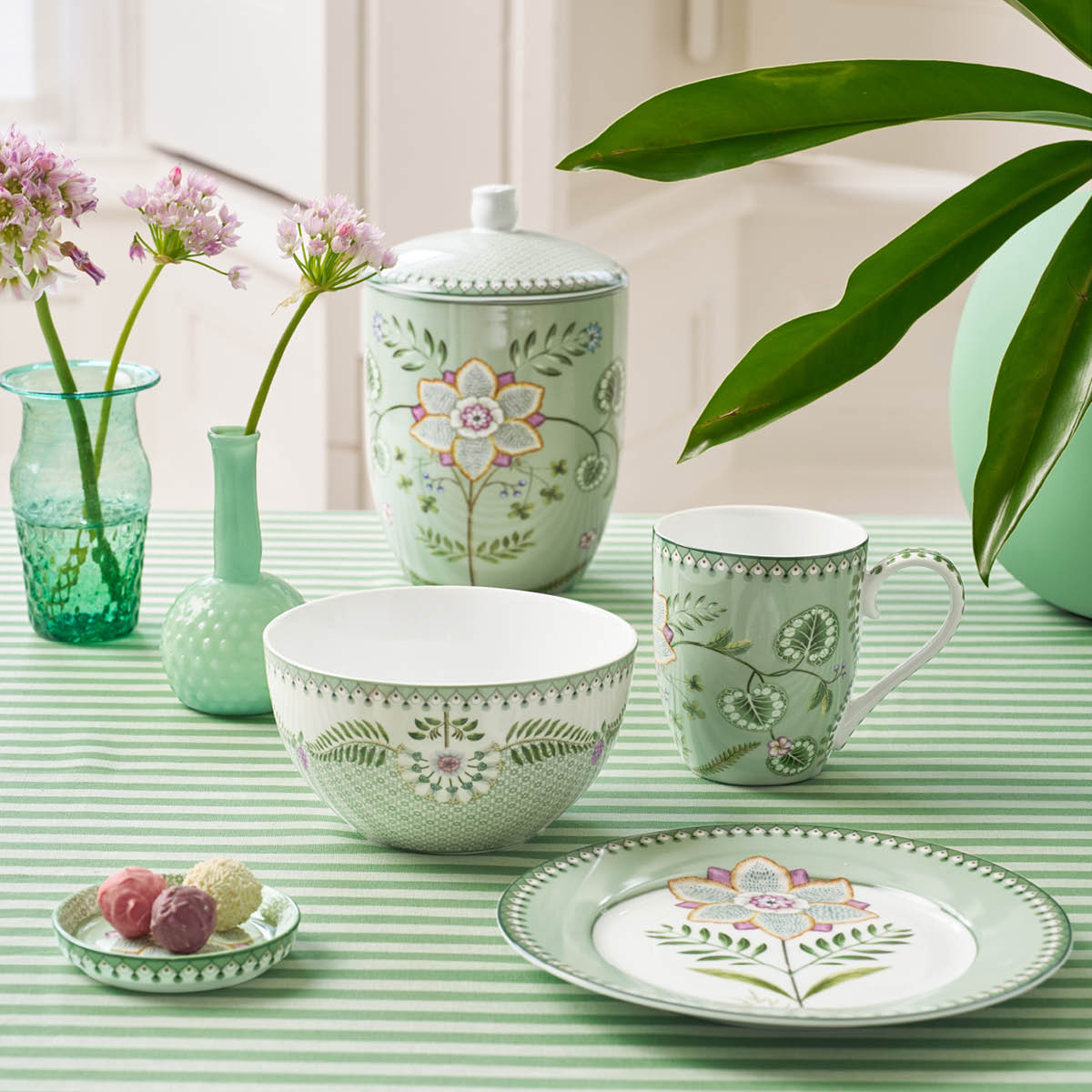 Pip Studio Lily & Lotus frukostset 3 delar ljusgrönt