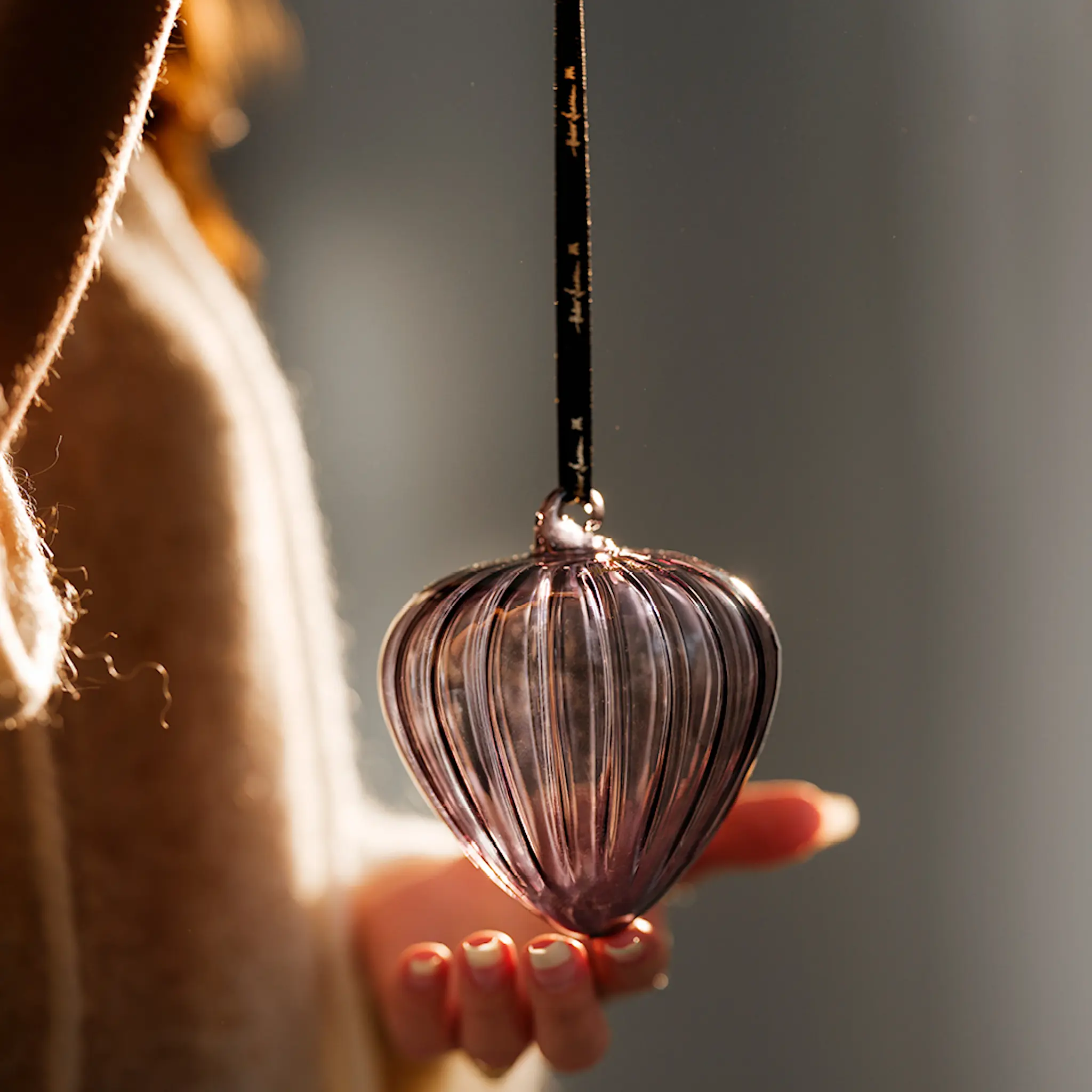 Magnor Hazel dekorkule 10 cm koks