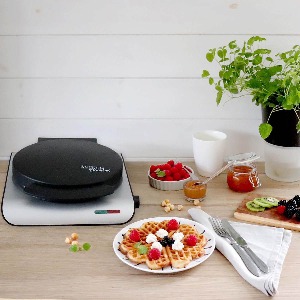 Åviken Vohvelirauta 907.2 1000W Hopea